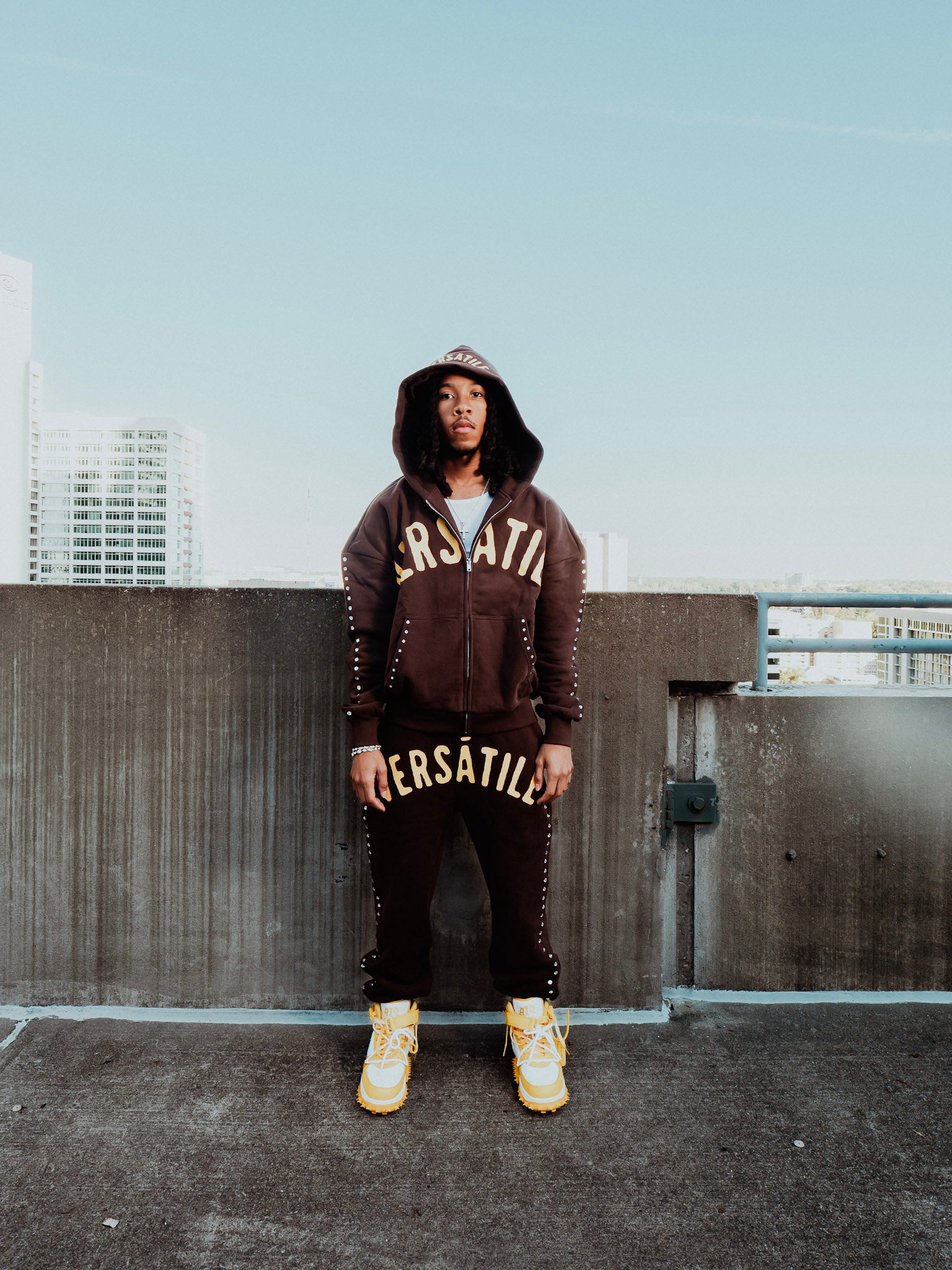 VERSATILE Brown Jogger Suit